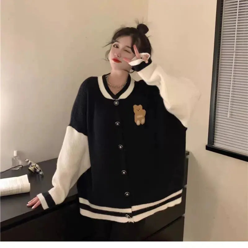 Kawaii Bear Embroidery Contrast Color Cardigan Sweater